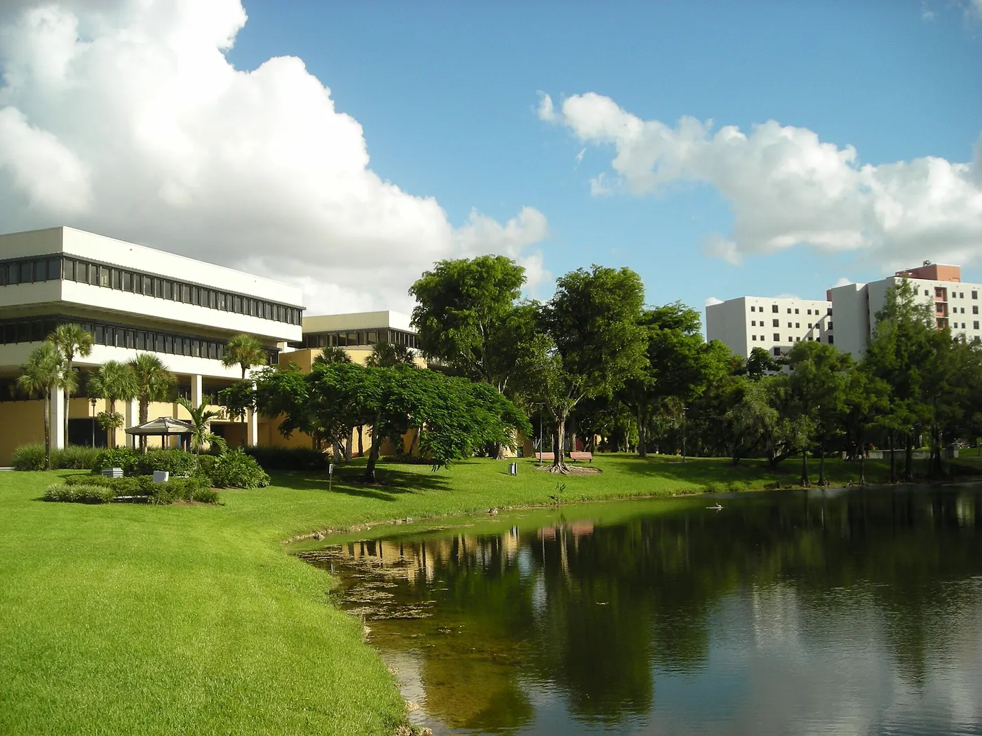 佛罗里达国际大学校园