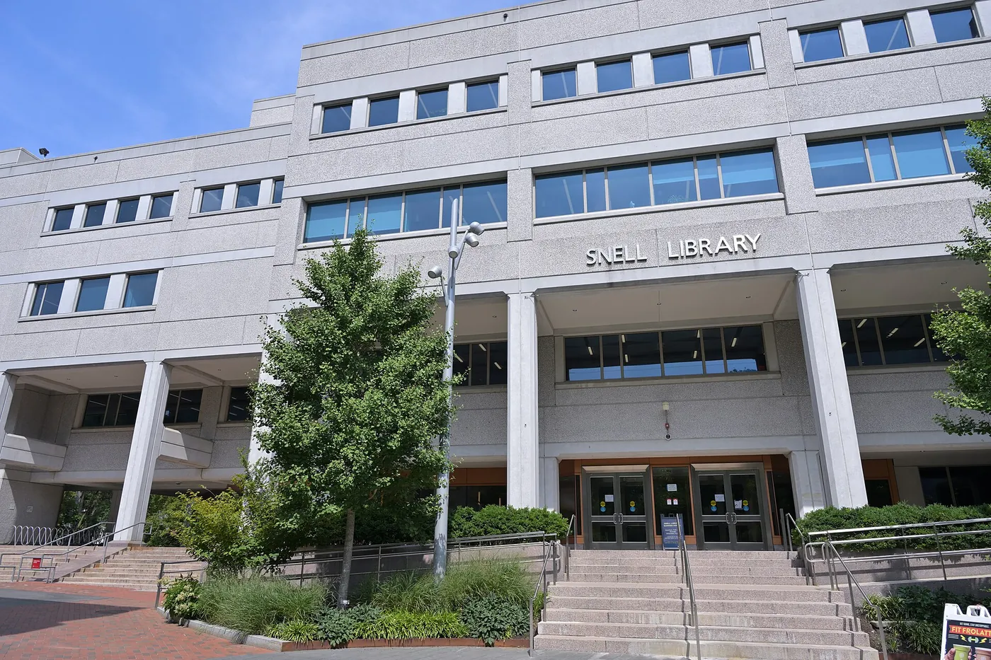 美国东北大学校园