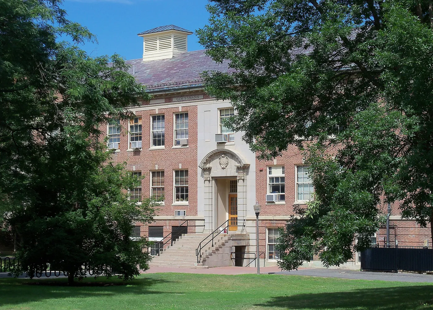 马萨诸塞大学阿默斯特分校校园