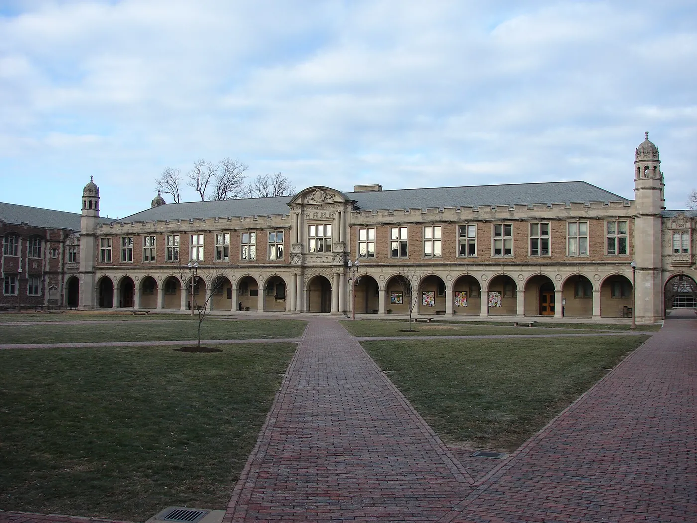 华盛顿大学圣路易斯分校校园