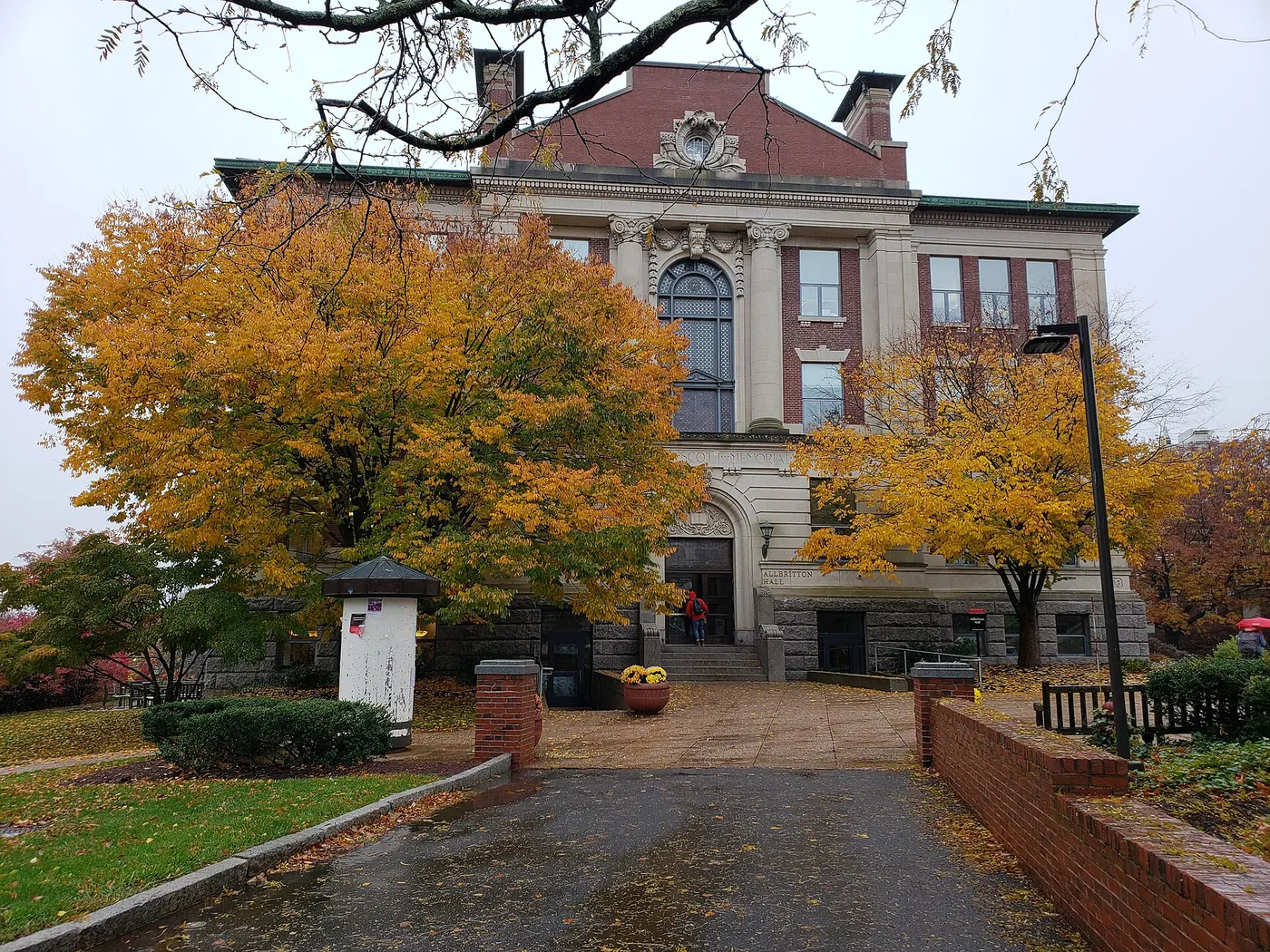 维思大学校园